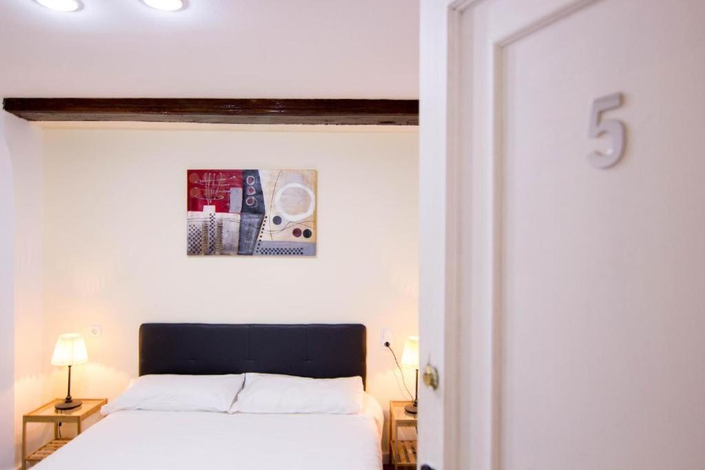 B&B - El Magnanimo Valencia Eksteriør bilde